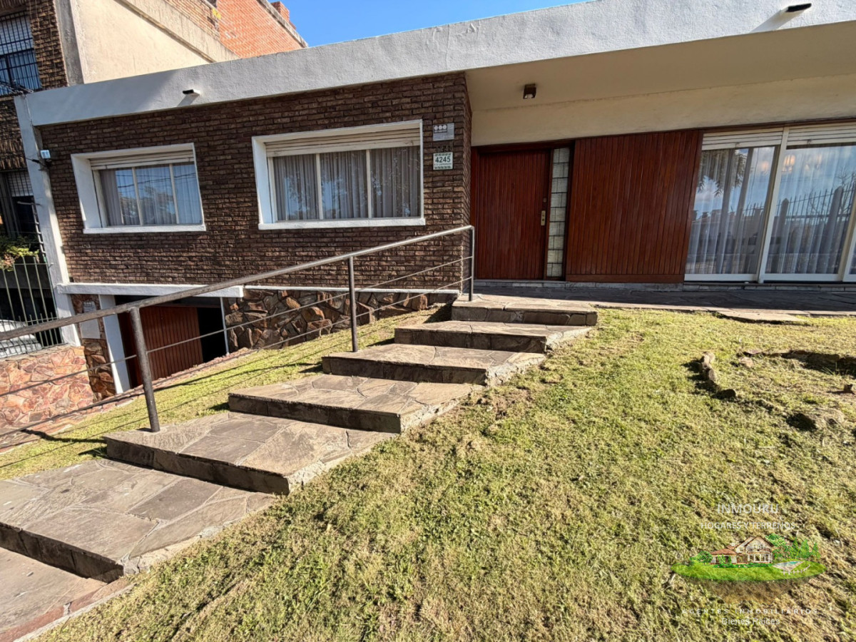 Casa ID.2906 - Venta de Casa a metros de Antel Arena