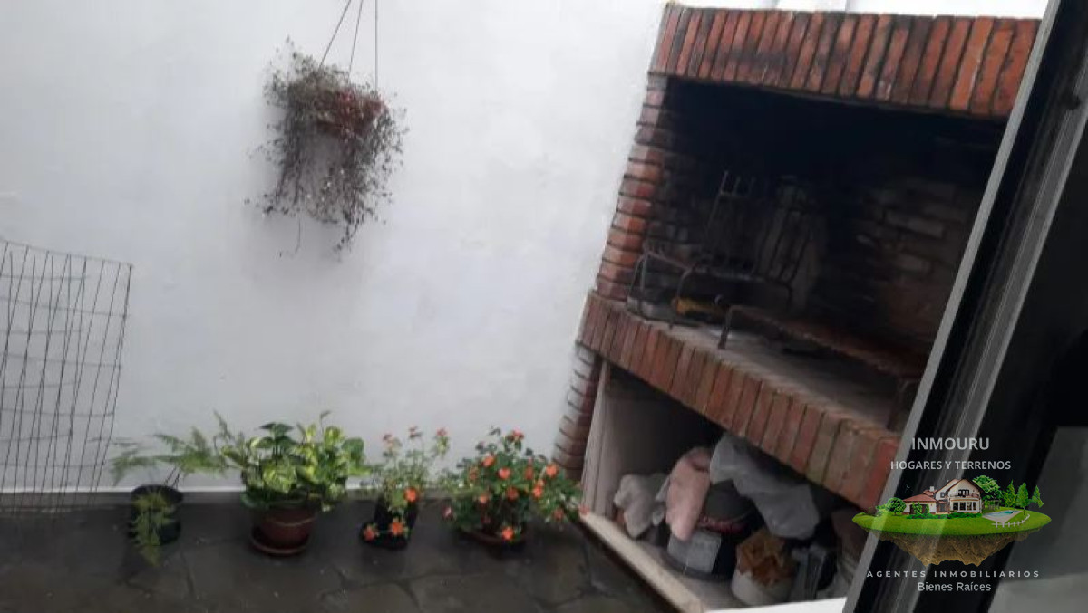 Casa ID.1124 - Se vende amplia casa en Cordón