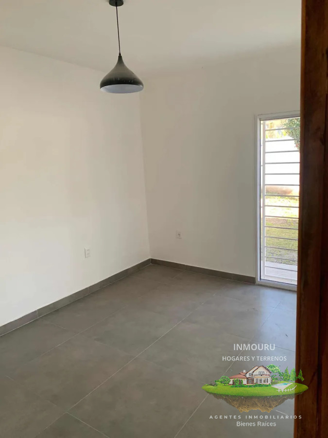 Casa ID.1225 - VENTA de casa en PARQUE CARRASCO (Canelones)
