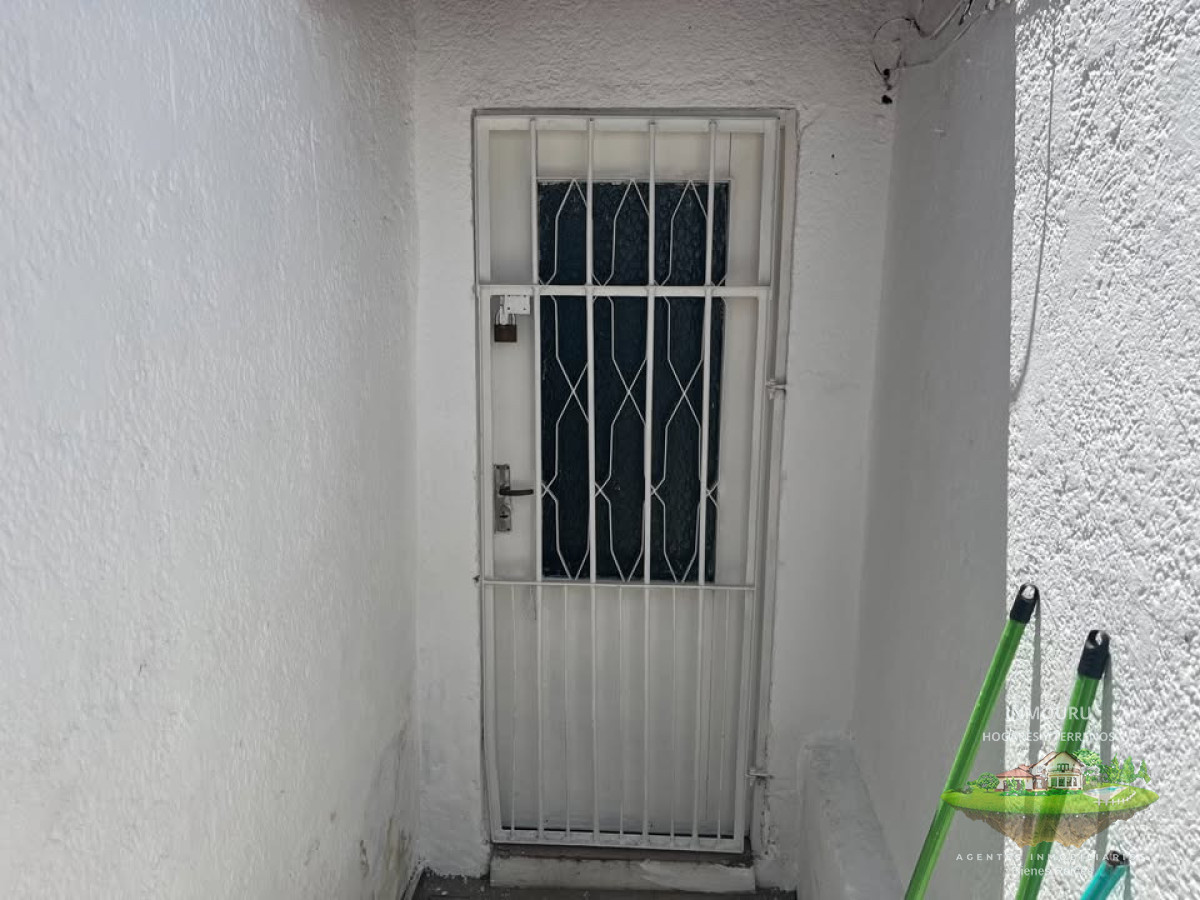 Casa ID.2495 - Alquiler de Cómoda Casa en Unión de 1 Dormitorio (sin gastos comunes) 