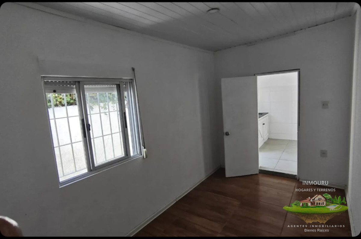 Casa ID.2668 - Alquilo cómodo y luminoso apartamento tipo casa próximo a la cruz de Carrasco