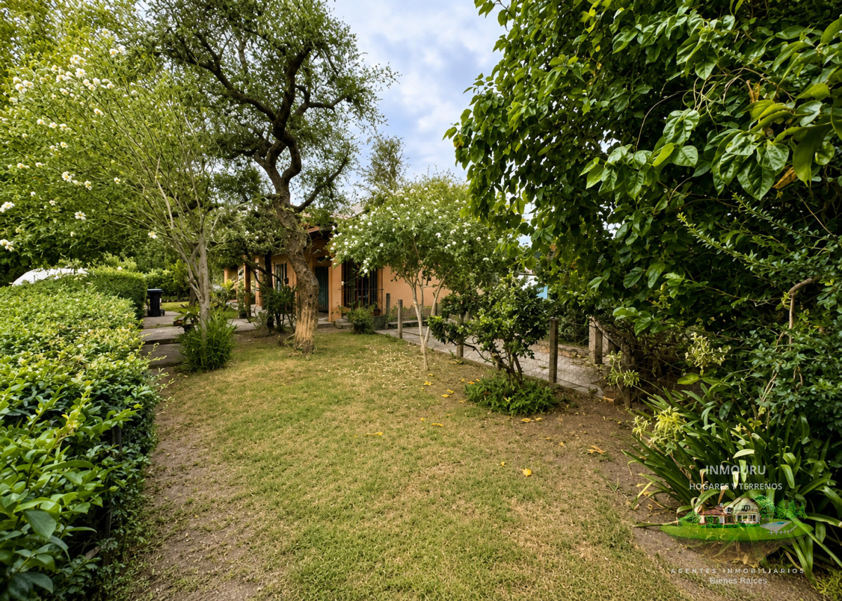 Casa ID.2921 - Se Vende Hermosa Casa en Barros Blancos