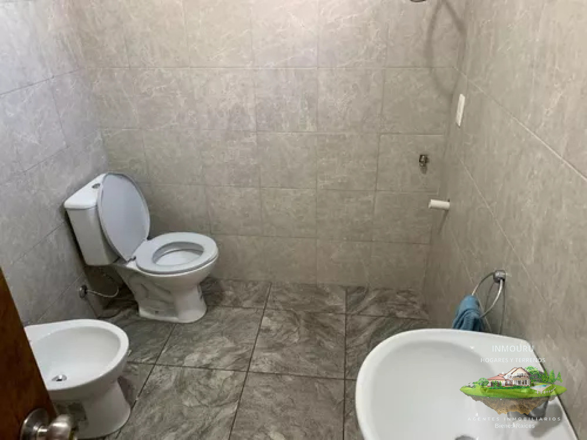 Casa ID.746 - Venta de Casa mas Apartamento en un mismo padrón Zona Cerro Casco Viejo