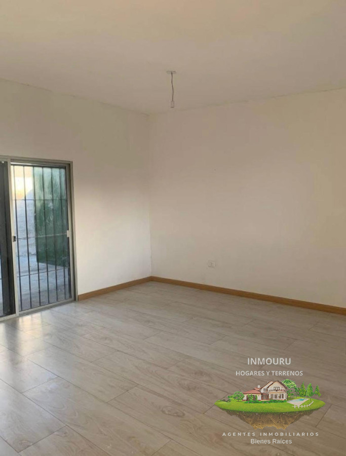 Casa ID.2455 - Se alquila casa en zona Pando