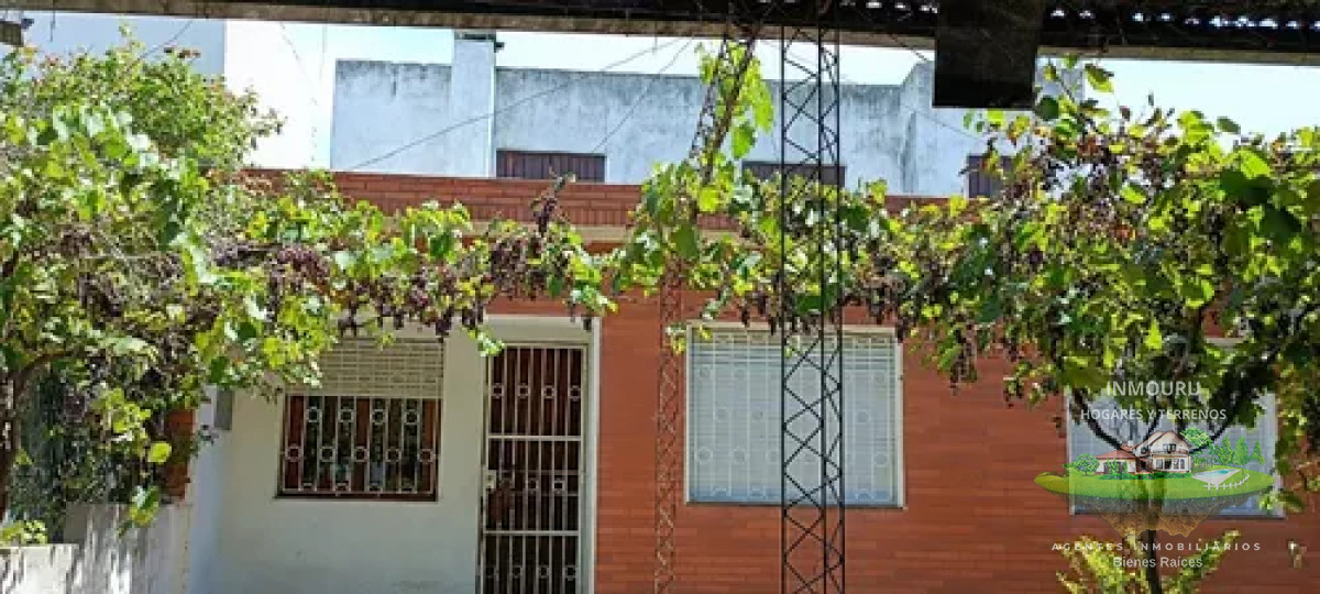 Casa ID.570 - VENTA de hermosa casa de 3 dormitorios en el departamento de San Jose