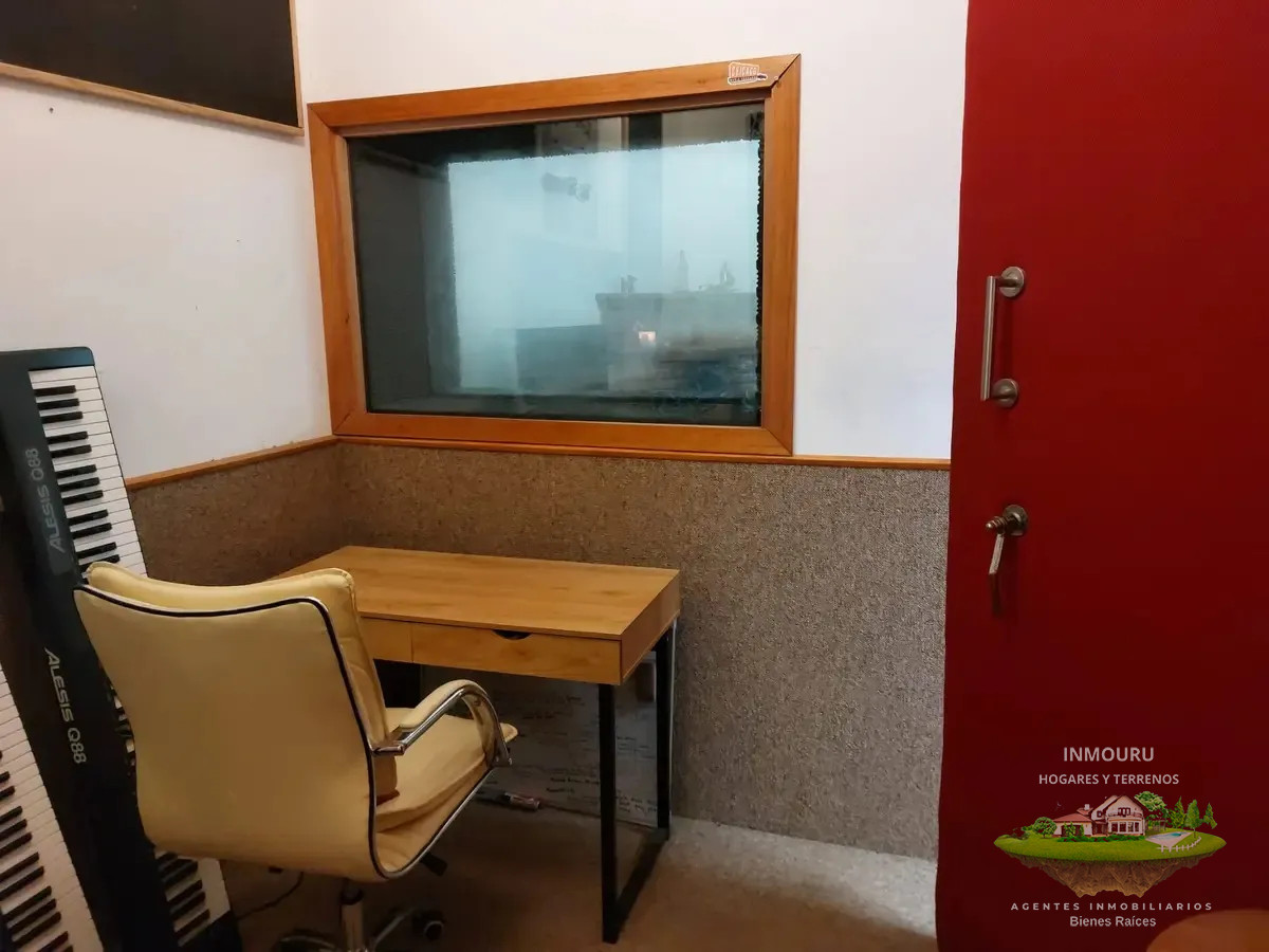 Casa ID.1621 - Vendo Casa con Renta en Tres cruces 