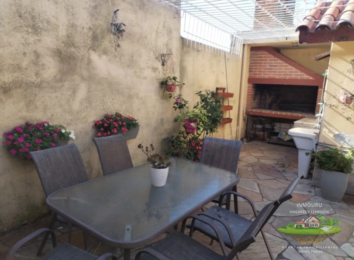 Casa ID.1800 - VENTA de CASA en JACINTO VERA