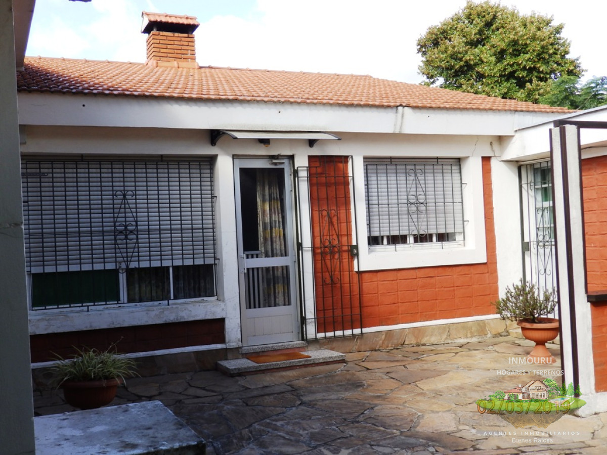 Casa ID.2042 - Venta de Amplia Casa en Progreso
