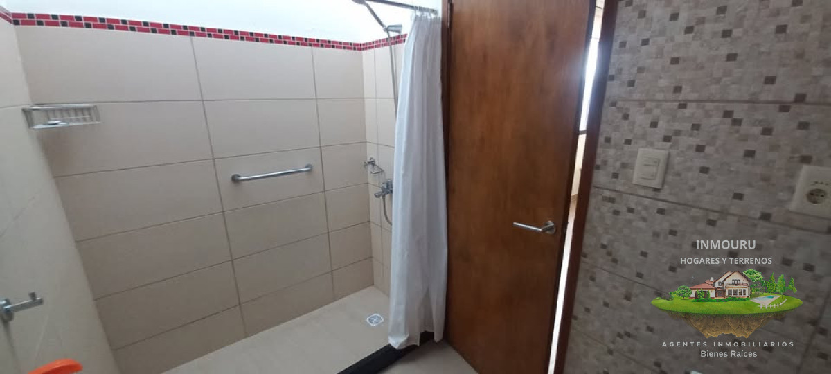 Casa ID.2734 - Se Alquila Casa PH en Buceo