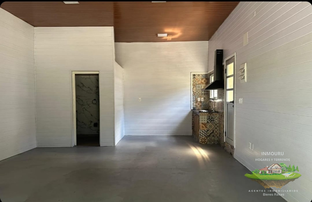 Casa ID.2674 - ALQUILO HERMOSO MONOAMBIENTE EN SANTIAGO VAZQUEZ CON VISTA AL PARQUE