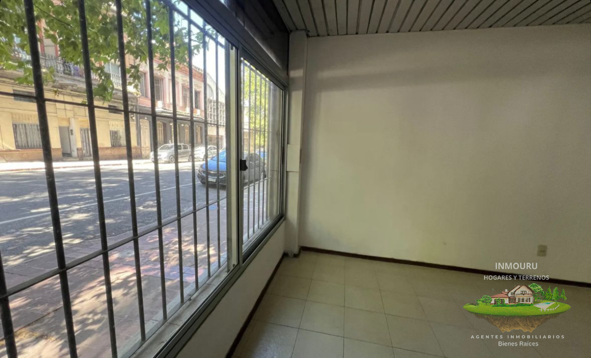 Casa ID.2621 - Se alquila casa en zona Cordón