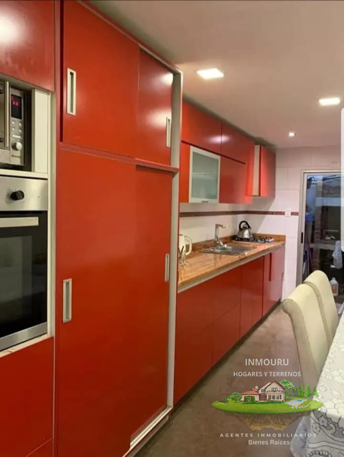 Casa ID.89 - Venta de casa en Peréz Castellanos, 2 dormitorios