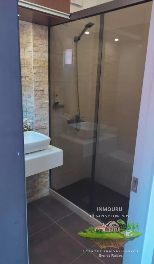 Casa ID.396 - Se vende casa de 2 plantas, de 3 dormitorios en Brazo Oriental