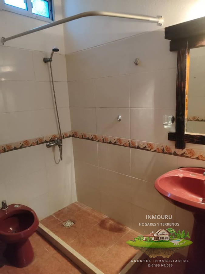 Casa ID.1933 - Alquilo Amplia Casa ubicada en Cerrito