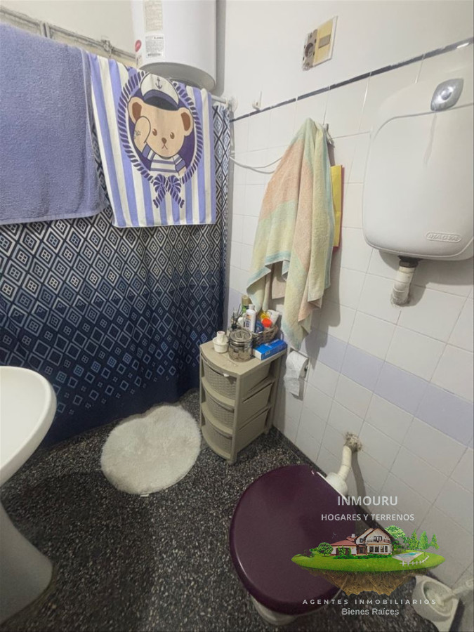 Casa ID.1324 - Se vende casa con amplio terreno en Lezica