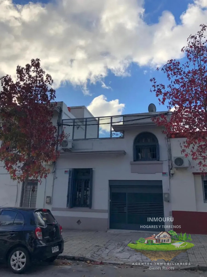 Casa ID.1621 - Vendo Casa con Renta en Tres cruces 