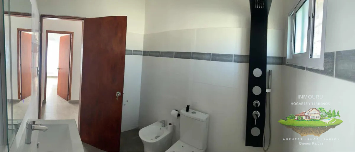 Casa ID.1225 - VENTA de casa en PARQUE CARRASCO (Canelones)