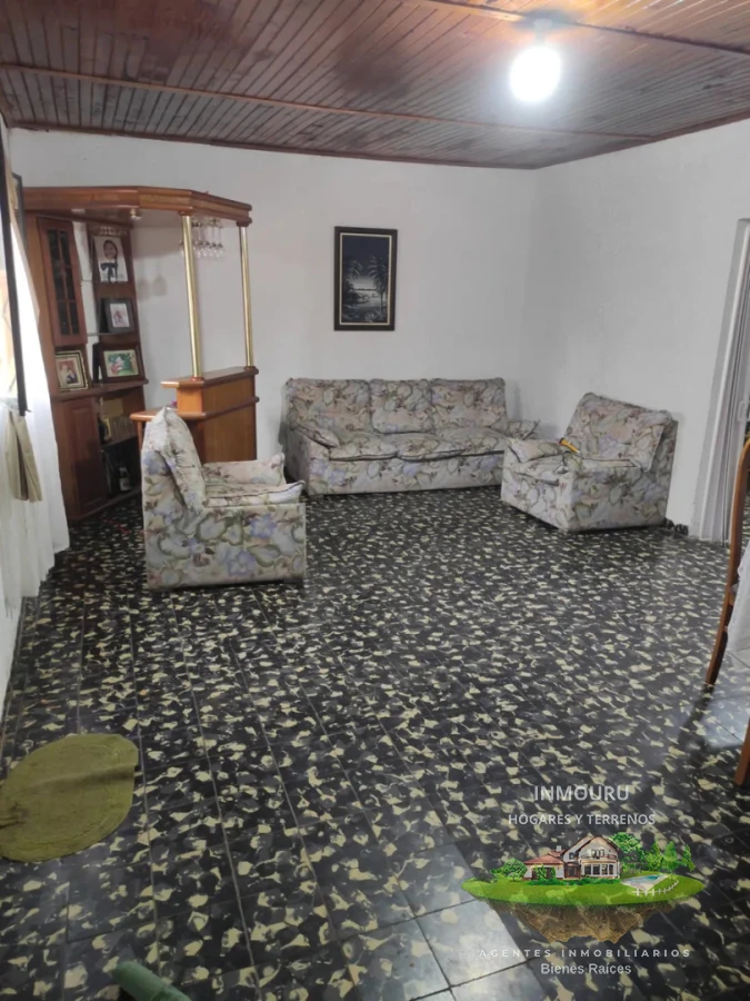 Casa ID.2126 - ALQUILER de casa en barrio COLON