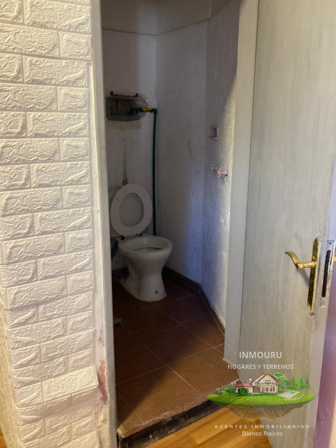 Casa ID.1968 - Venta 3 Propiedades en Mercado Modelo 4-5Dorm 4Baños
