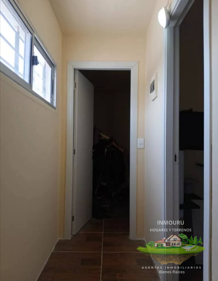 Casa ID.230 - Venta de casa familiar 3 dormitorios ,portal mas garaje ubicada en Cerrito de la Victoria