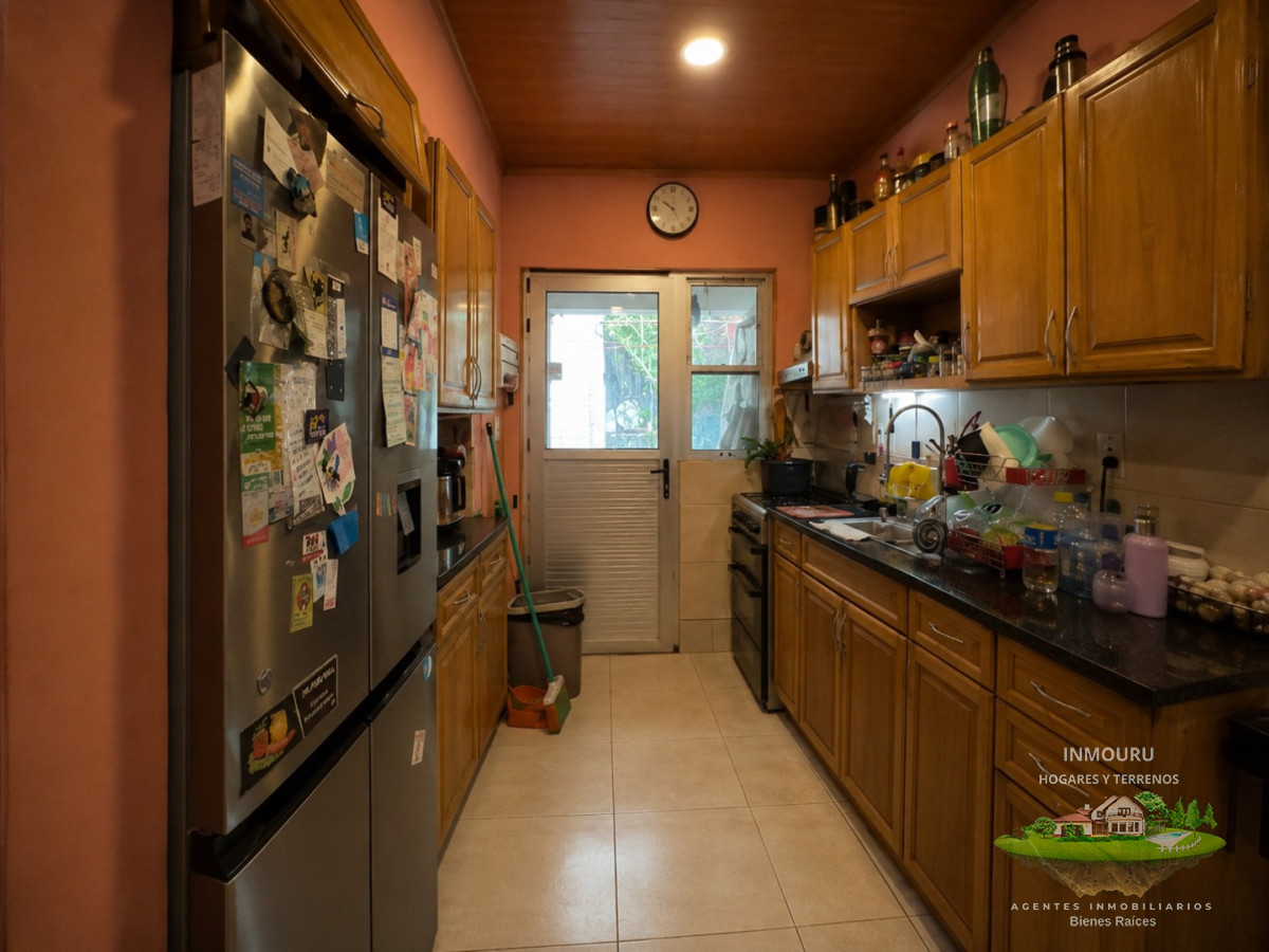 Casa ID.2937 - Venta de excelente propiedad en Cerro - Muy buena ubicación
