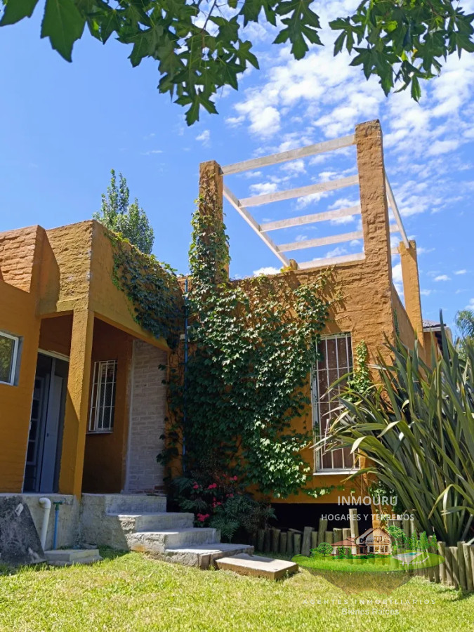 Casa ID.885 - VENTA de hermosa casa de 3 dormitorios en Punta Rubia La Pedrera (Rocha)
