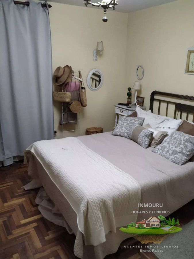 Casa ID.255 - Venta de Amplio Apartamento de 3 Dormitorios en el Centro 