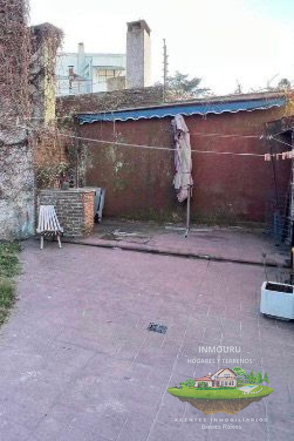 Casa ID.1968 - Venta 3 Propiedades en Mercado Modelo 4-5Dorm 4Baños