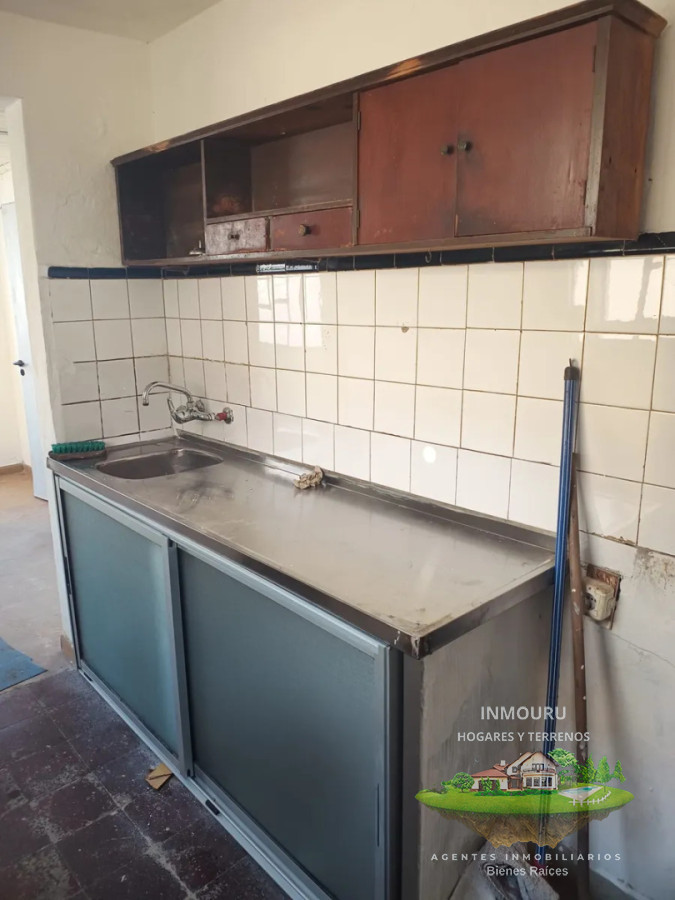 Casa ID.2082 - ALQUILER de apartamento de 6 dormitorios en COLON 