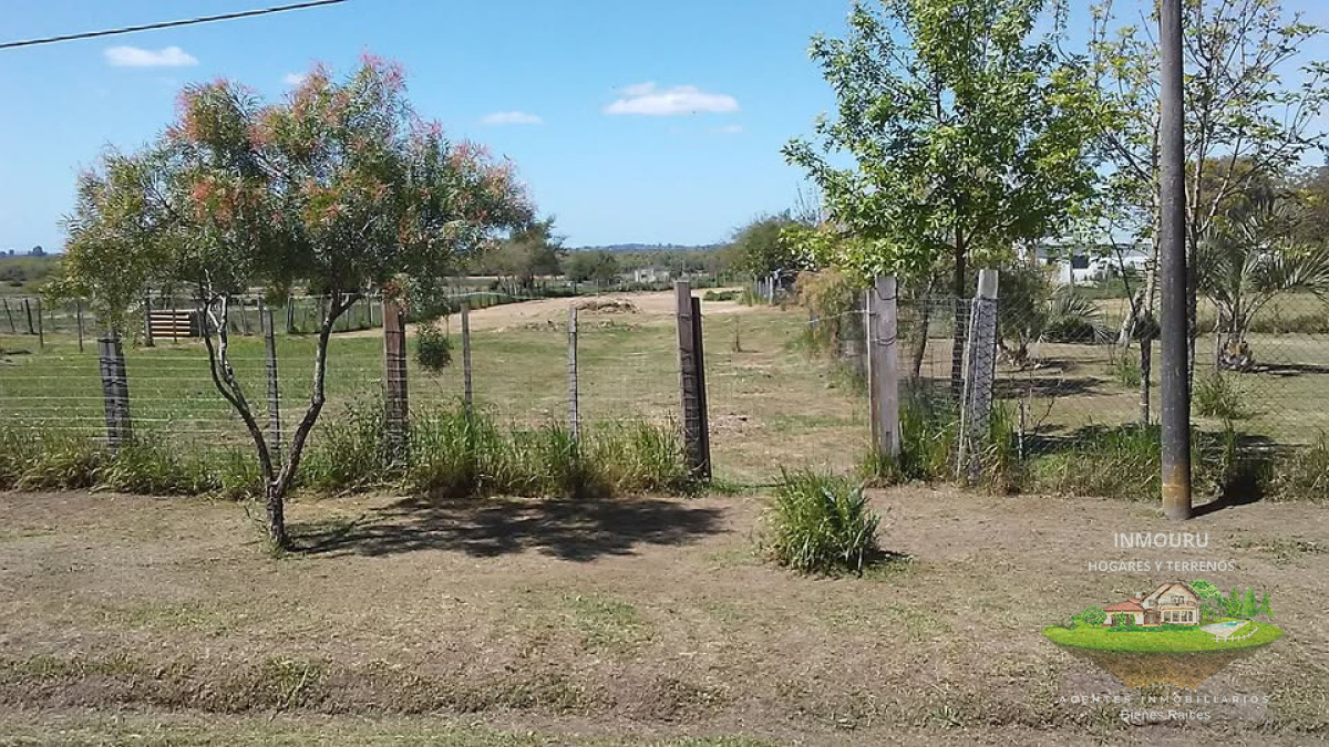 Casa ID.1988 - Venta de casa con terrenos en 25 de Agosto, Florida