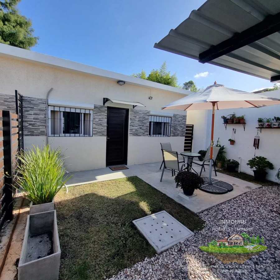 Casa ID.732 - VENTA de casa en condominio de 2 en Lomas De Solymar Sur