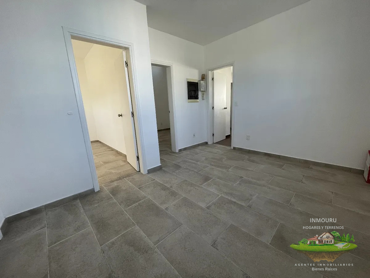 Casa ID.1230 - VENTA de casa en PEREZ CASTELLANO