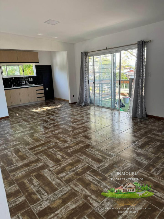 Casa ID.2856 - Alquilo Linda casa en Altos Ubicada en Colon 