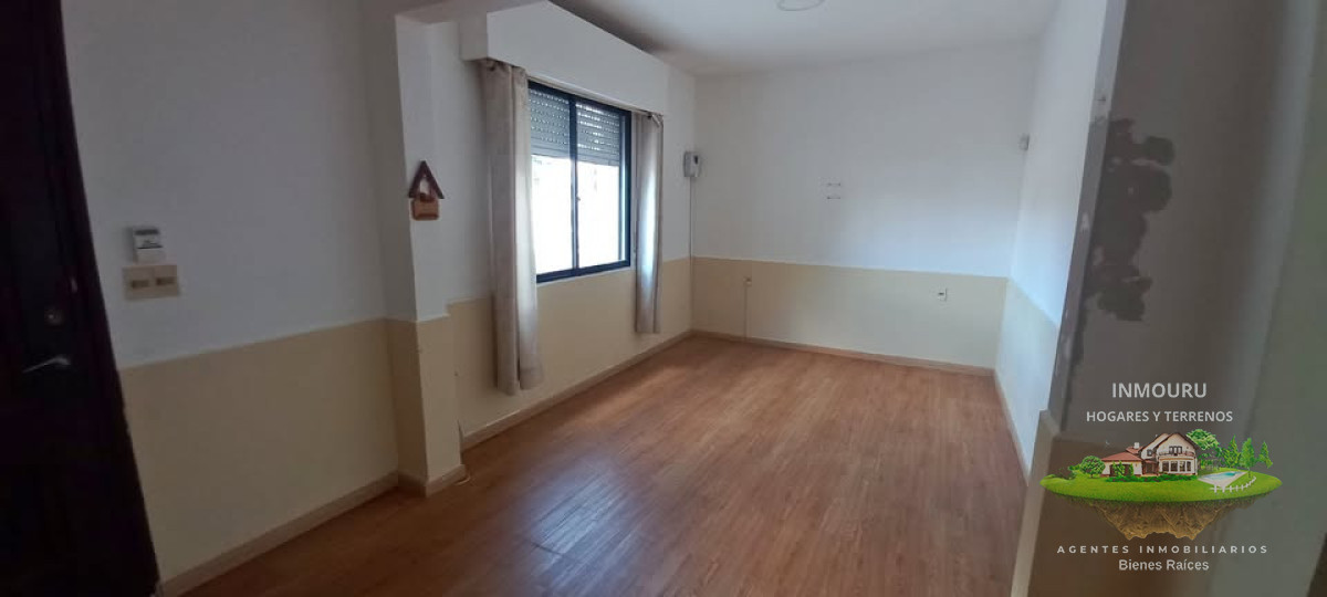 Casa ID.2734 - Se Alquila Casa PH en Buceo