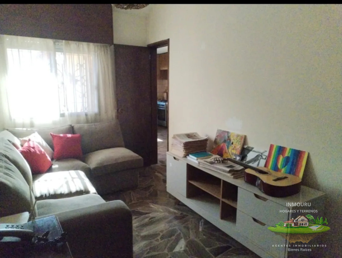 Casa ID.1800 - VENTA de CASA en JACINTO VERA