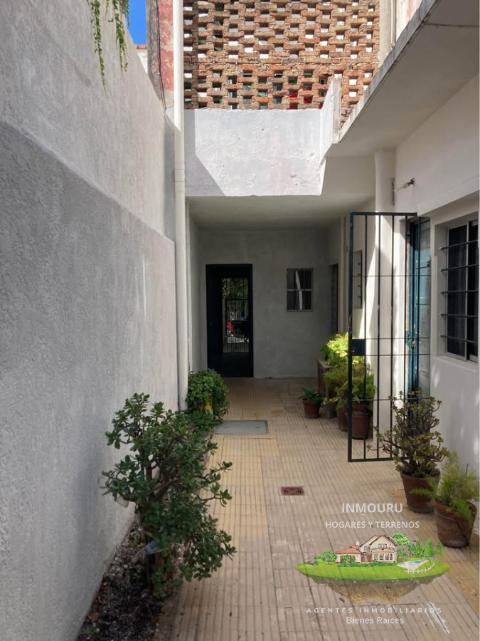 Casa ID.946 - Se alquila casa de 2 dormitorios con azotea de uso exclusivo, Pocitos Nuevo