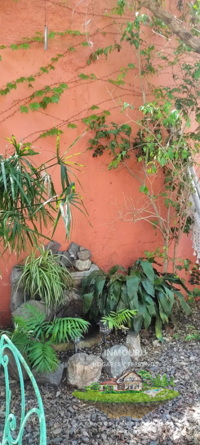 Casa ID.396 - Se vende casa de 2 plantas, de 3 dormitorios en Brazo Oriental