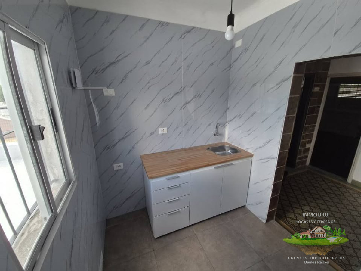 Casa ID.2117 - Alquiler de casa 2 dormitorios en Brazo Oriental 