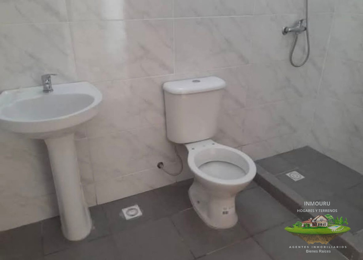 Casa ID.2403 - Se alquila Casa en zona Bella Italia