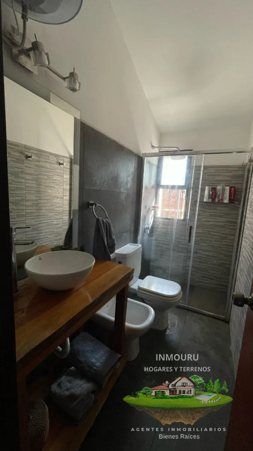 Casa ID.904 - VENTA de hermosa casa en PH ubicada en canelones frente al Shopping costa Urbana