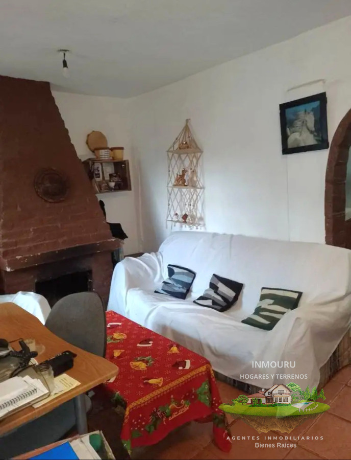 Casa ID.1770 - Venta de amplia casa en Paso Carrasco 