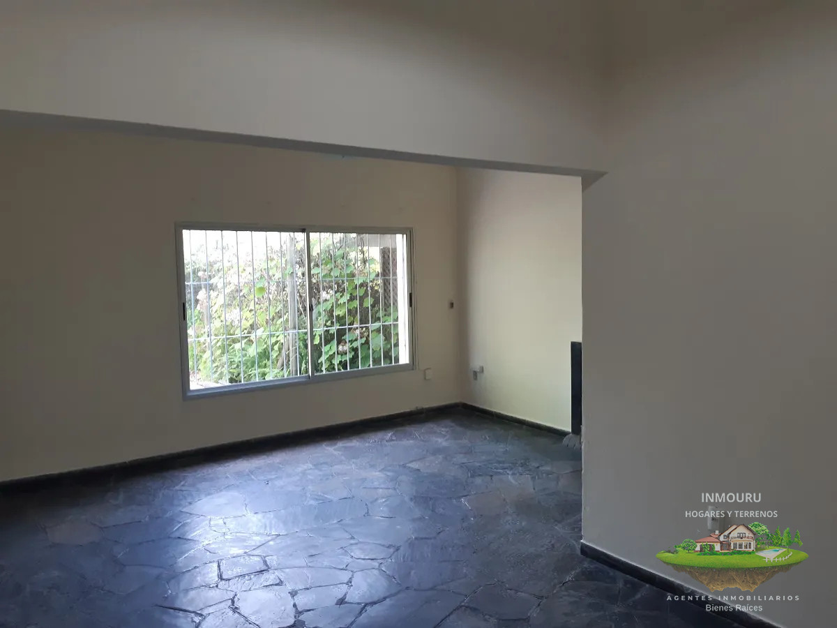 Casa ID.1066 - Se vende casa de 3 dormitorios, Solymar sur 