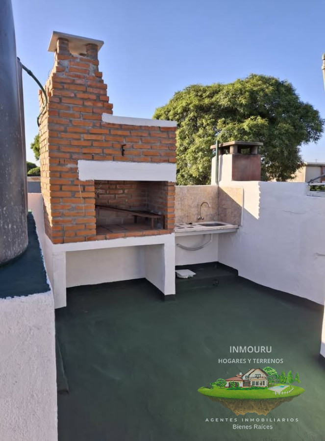 Casa ID.517 - Se alquila linda y amplia casa en Barrio Unión