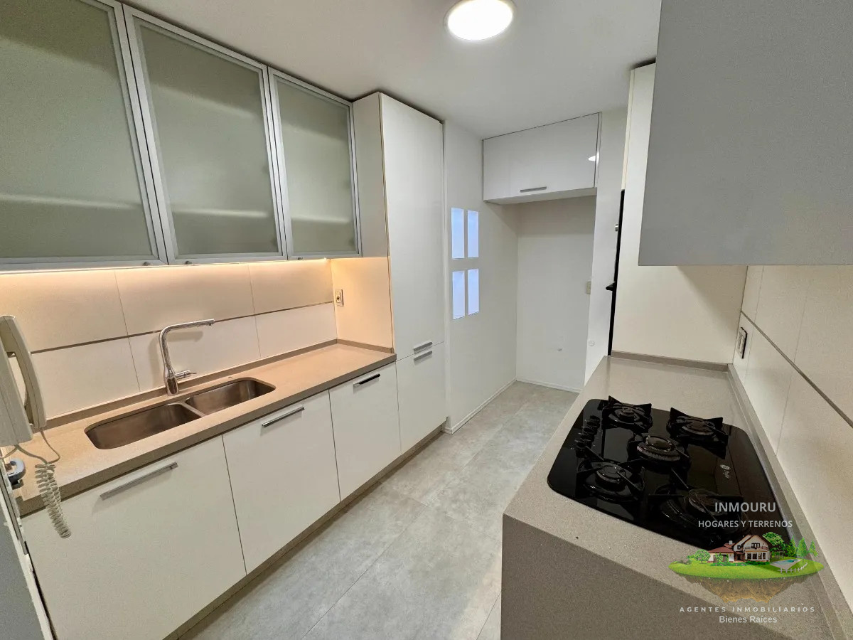 Casa ID.925 - ALQUILER de hermosa casa de 3 dormitorios en POCITOS NUEVO