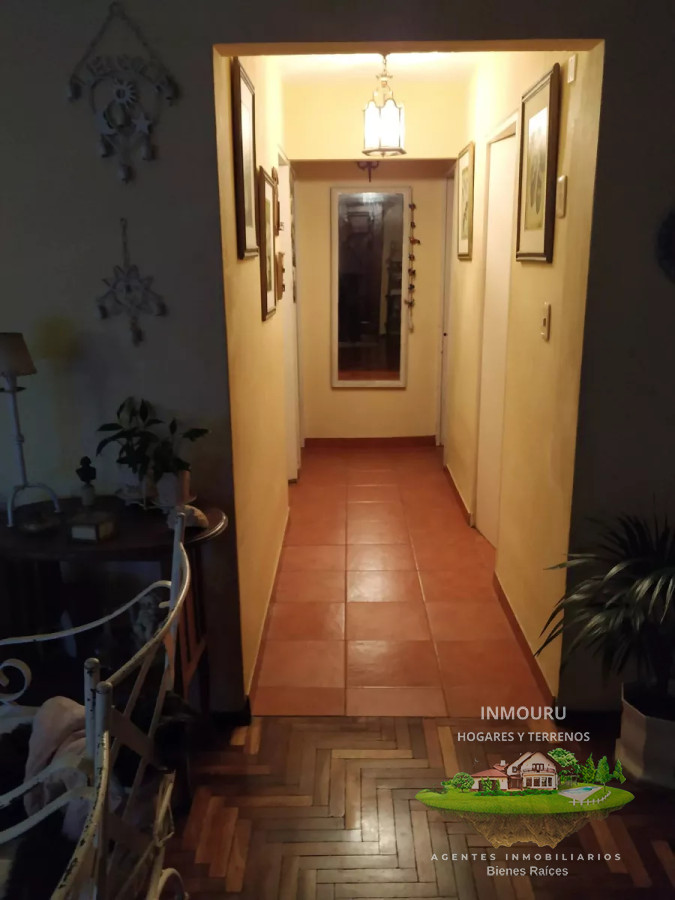 Casa ID.255 - Venta de Amplio Apartamento de 3 Dormitorios en el Centro 