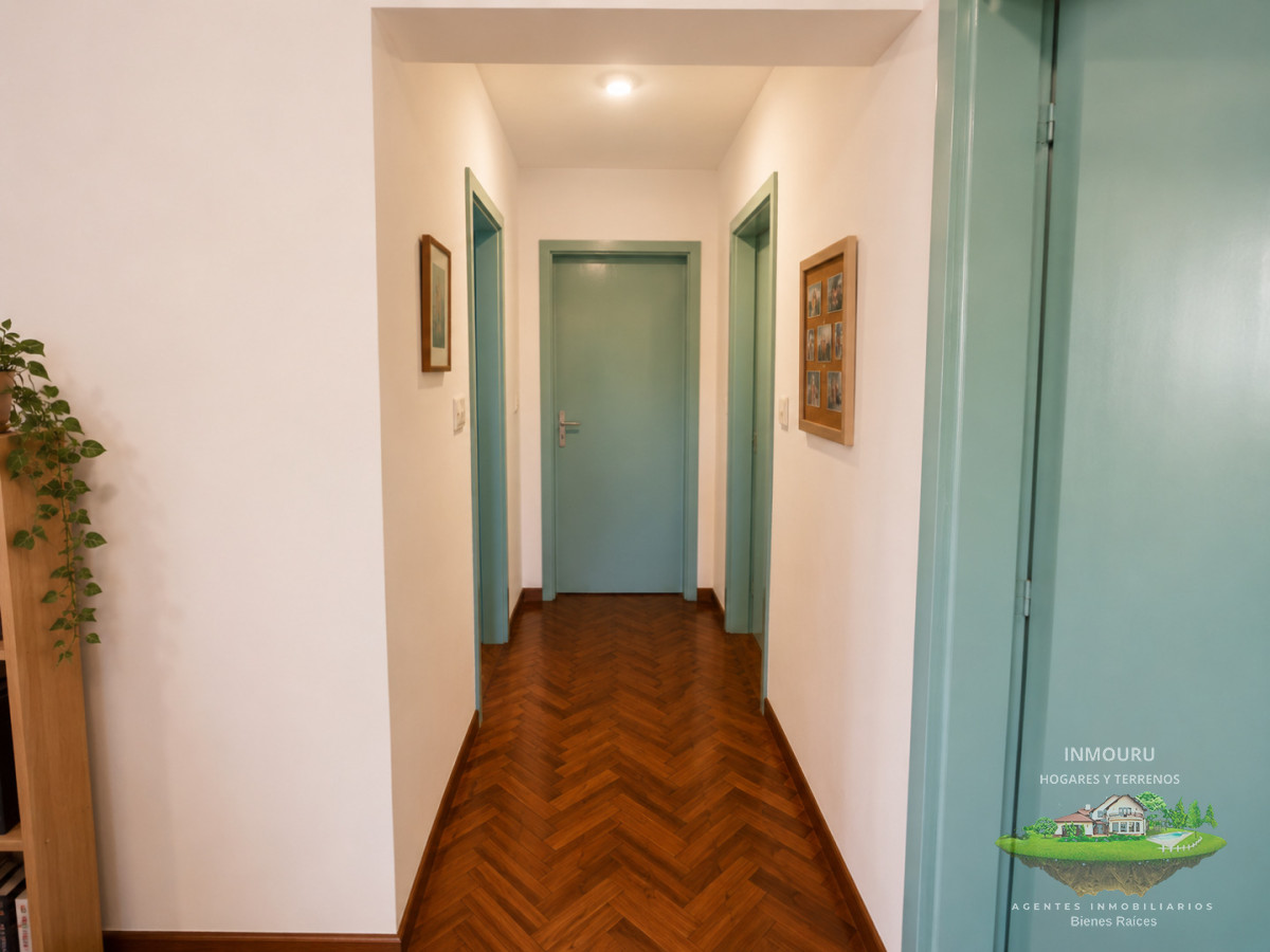 Casa ID.2921 - Se Vende Hermosa Casa en Barros Blancos