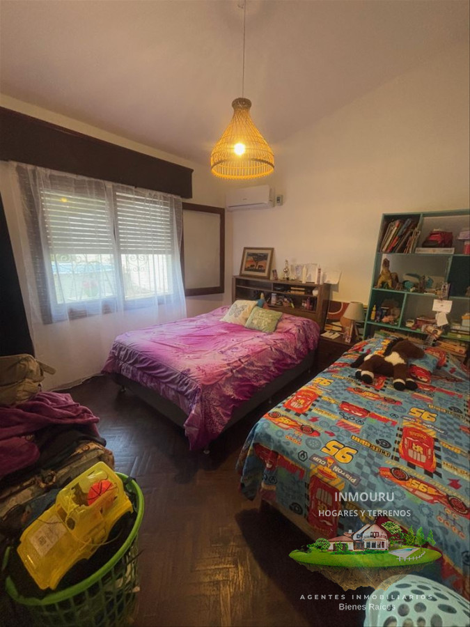 Casa ID.1324 - Se vende casa con amplio terreno en Lezica