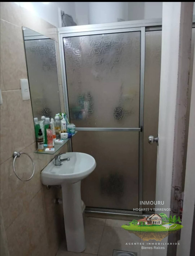 Casa ID.230 - Venta de casa familiar 3 dormitorios ,portal mas garaje ubicada en Cerrito de la Victoria