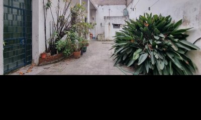 Hermosa casa de 2 pisos en Cordón