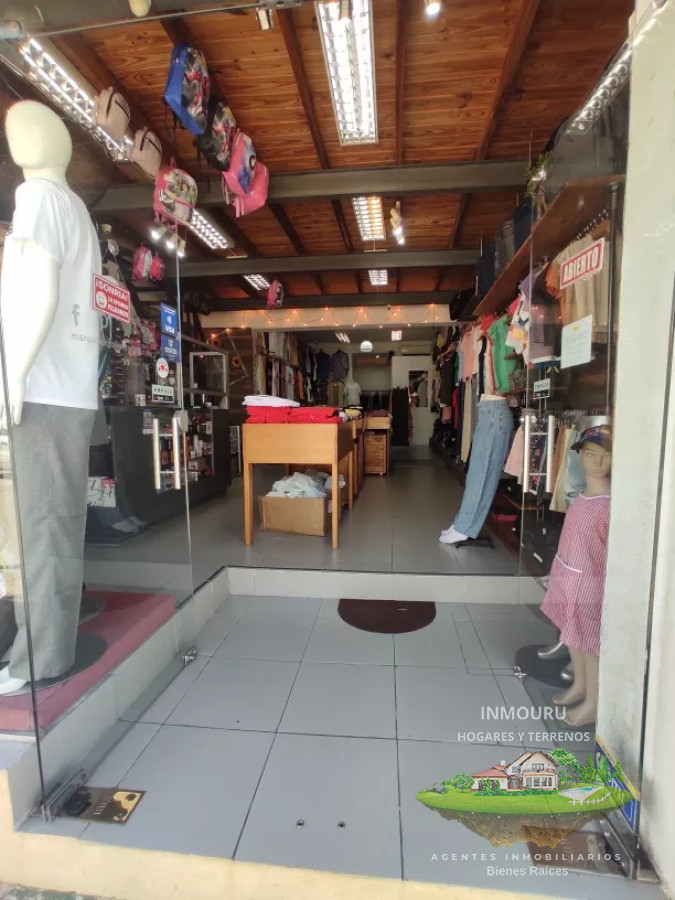 Local Comercial ID.425 - Se vende llave de local comercial con trayectoria, pleno centro de San Carlos